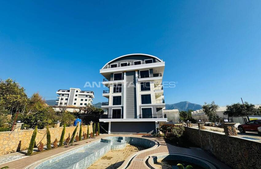 Apartments in a Complex Intertwined Nature in Alanya 24