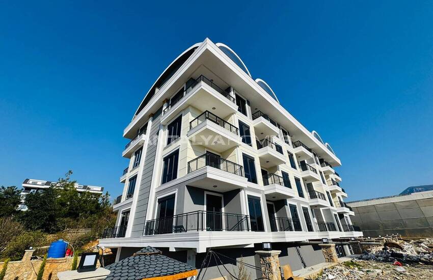 Apartments in a Complex Intertwined Nature in Alanya 29