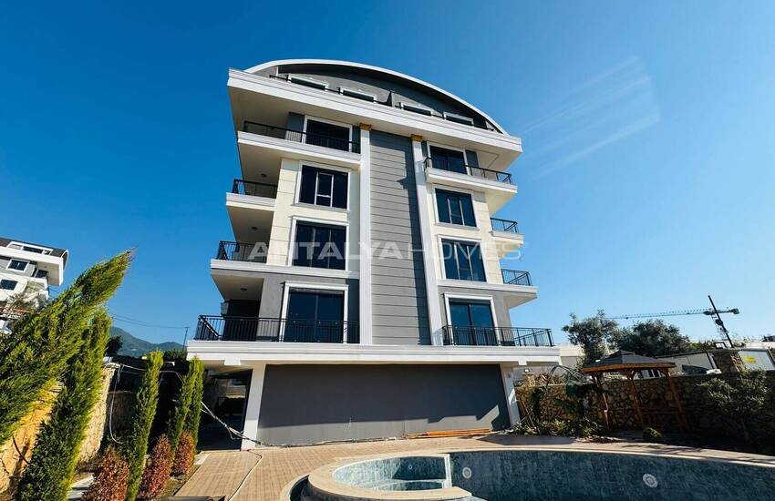 Apartments in a Complex Intertwined Nature in Alanya 24