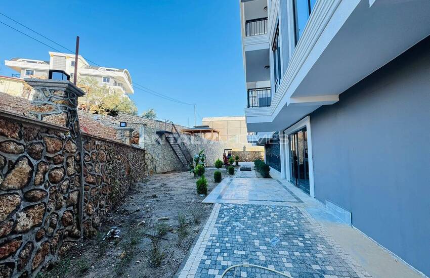Apartments in a Complex Intertwined Nature in Alanya 25