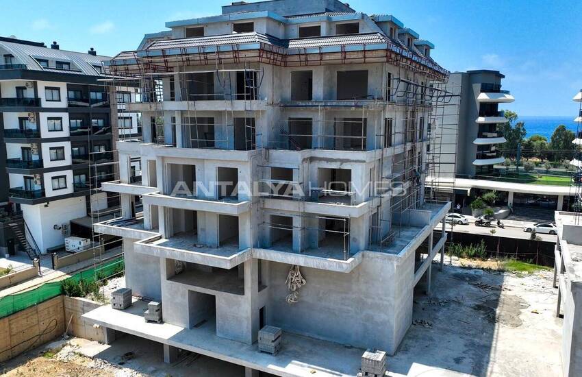 Alanya Kargıcak'ta Özel Plaj İmkanı Sunan Satılık Daireler 19