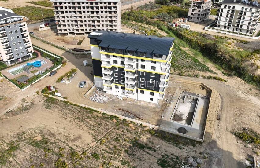 Fastigheter I Ett Komplex Med Rika Faciliteter I Gazipasa 25