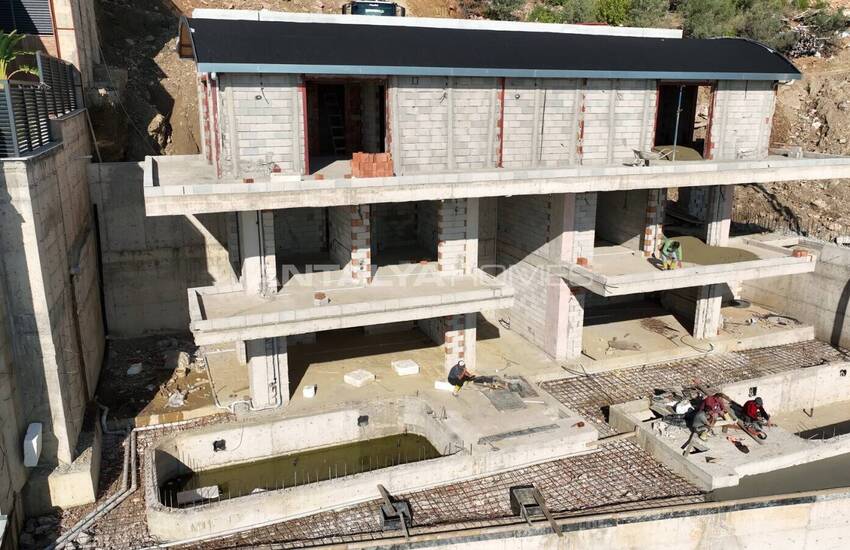 فلل مطلة على البحر للبيع مع مسبح خاص في الانيا تيبي 37