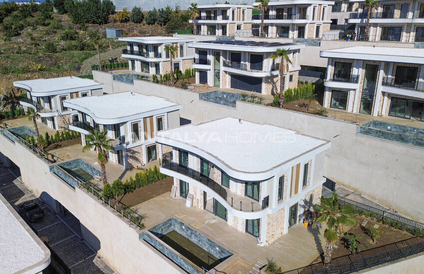 ملک در یک مجتمع با مناظر چشمگیر در آلانیا 29