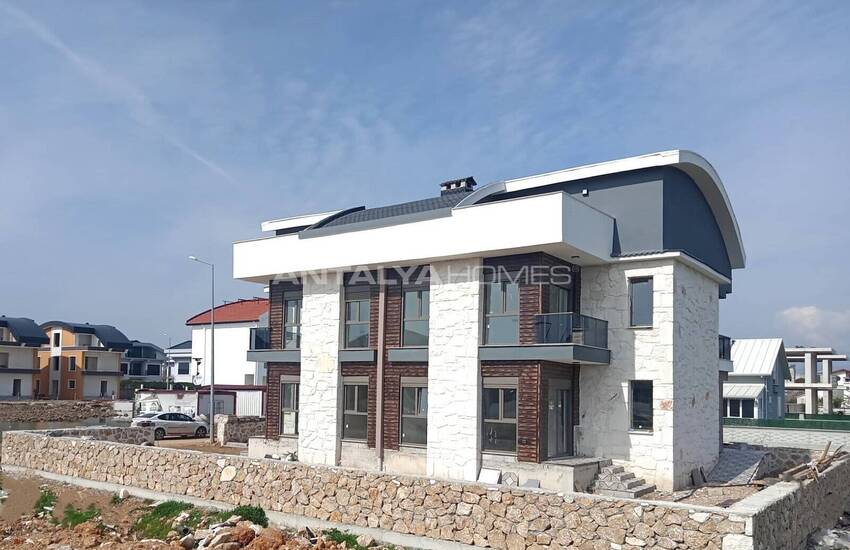 Élégantes Villas En Pierre Près De La Plage À Belek Antalya 16