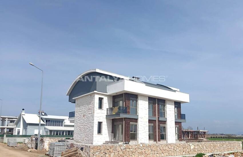 Élégantes Villas En Pierre Près De La Plage À Belek Antalya 11