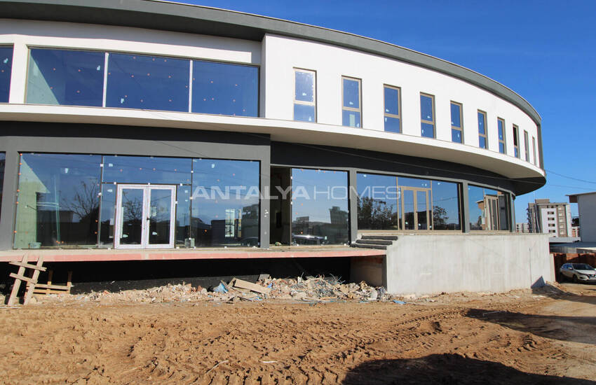 Antalya'da Viva Defne Projesinde Yatırım Fırsatı Sunan Dükkan 32