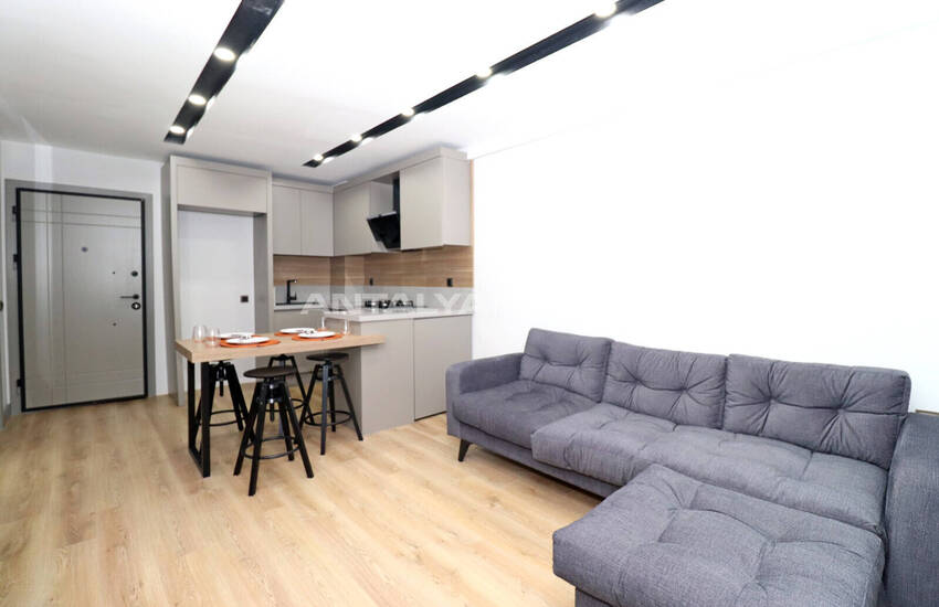 Apartments in Complex Close to Airport in Antalya Kepez 19