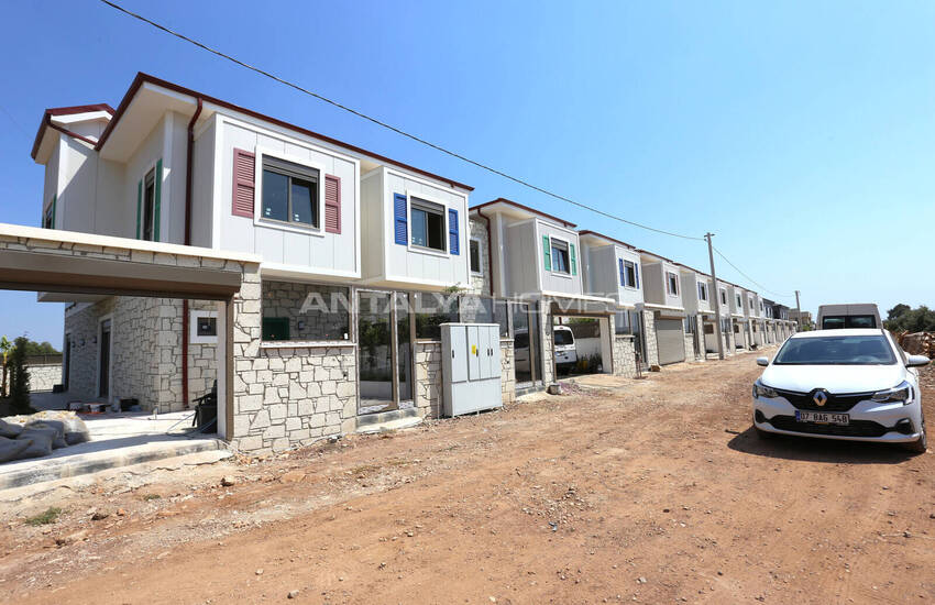 Huizen Met Zwembaden En Ruime Terrassen In Antalya Dosemealti 43