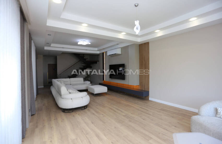 Huizen Met Zwembaden En Ruime Terrassen In Antalya Dosemealti 17