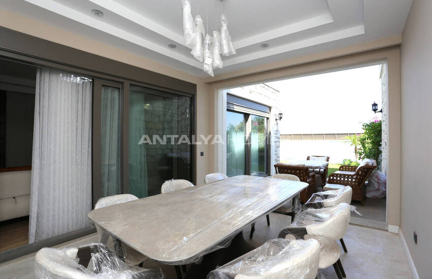 Huizen Met Zwembaden En Ruime Terrassen In Antalya Dosemealti 38