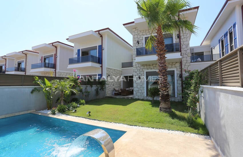 Huizen Met Zwembaden En Ruime Terrassen In Antalya Dosemealti 42
