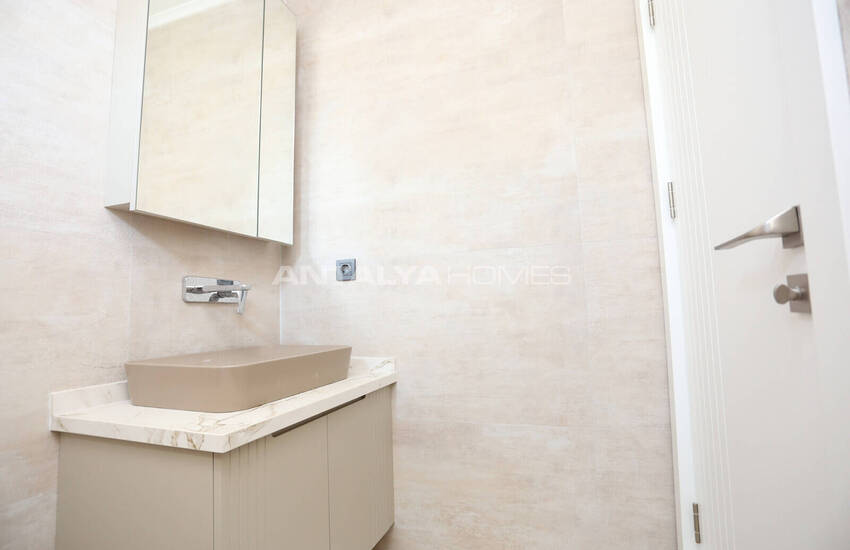 Huizen Met Zwembaden En Ruime Terrassen In Antalya Dosemealti 41