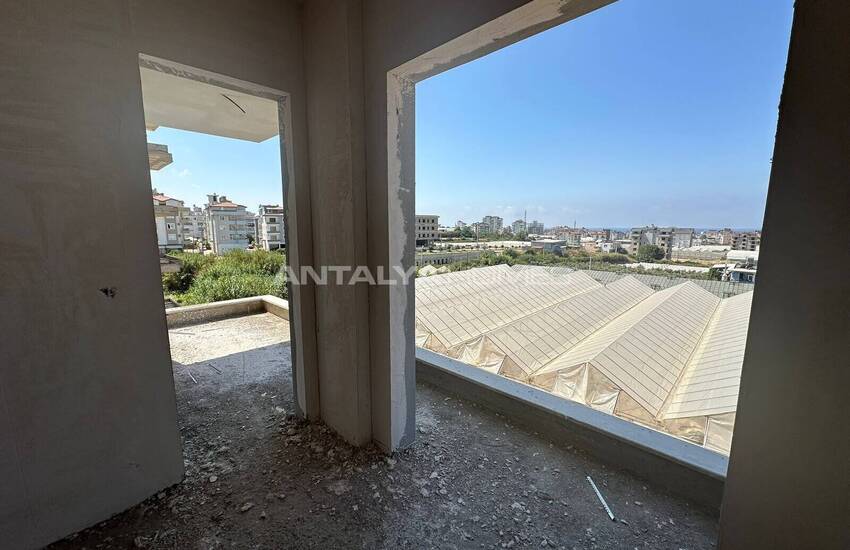 Elegant Real Estate Close to the Sea in the Center of Alanya 16