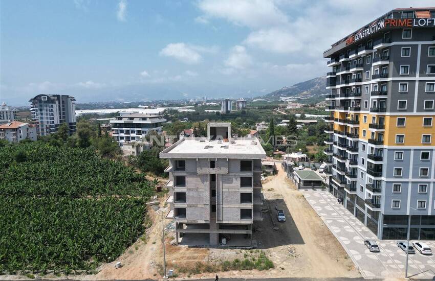 Alanya Mahmutlar'da Zengin Ortak Olanaklı Sitede Daireler 13