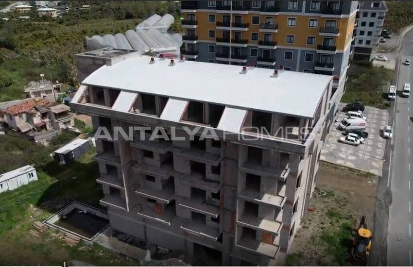 Alanya Mahmutlar'da Zengin Ortak Olanaklı Sitede Daireler 13