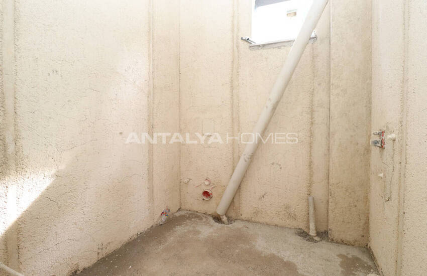 Houses with Spacious High Ceiling Design in Antalya Dosemealti 45