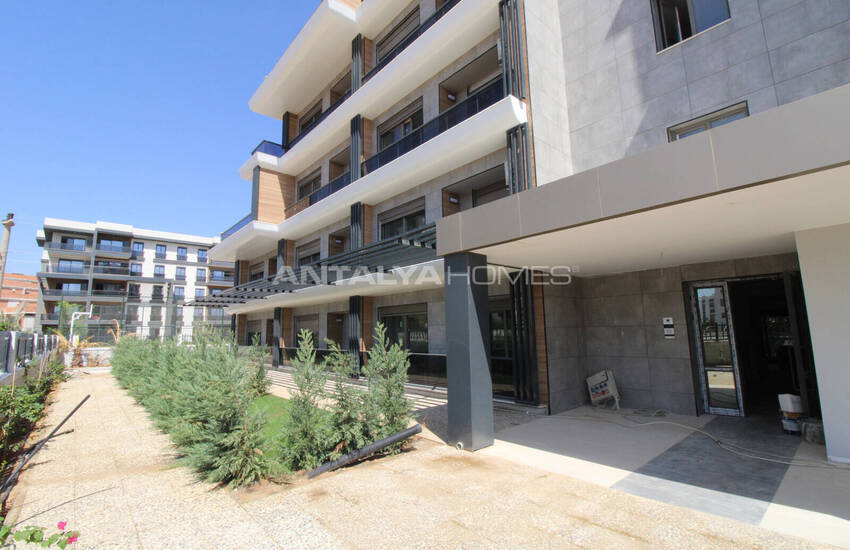 Antalya Altıntaş'ta Ortak Havuzlu Projede Daireler 24