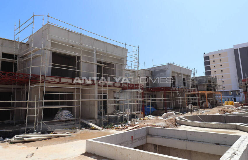 Antalya Altıntaş'ta 4 Yatak Odalı Yarı Müstakil Evler 15