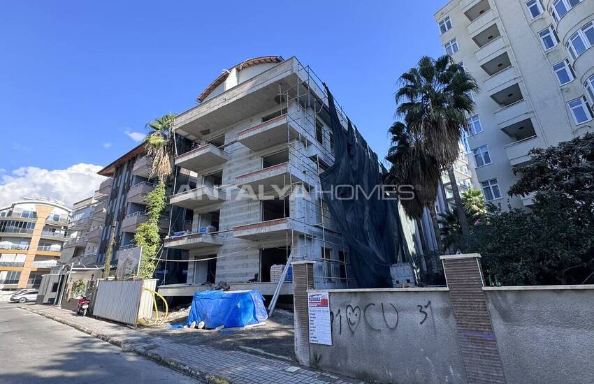Alanya'da Sosyal Olanaklı Sitede Satılık Daireler 9