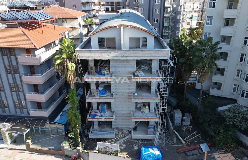Alanya'da Sosyal Olanaklı Sitede Satılık Daireler 11