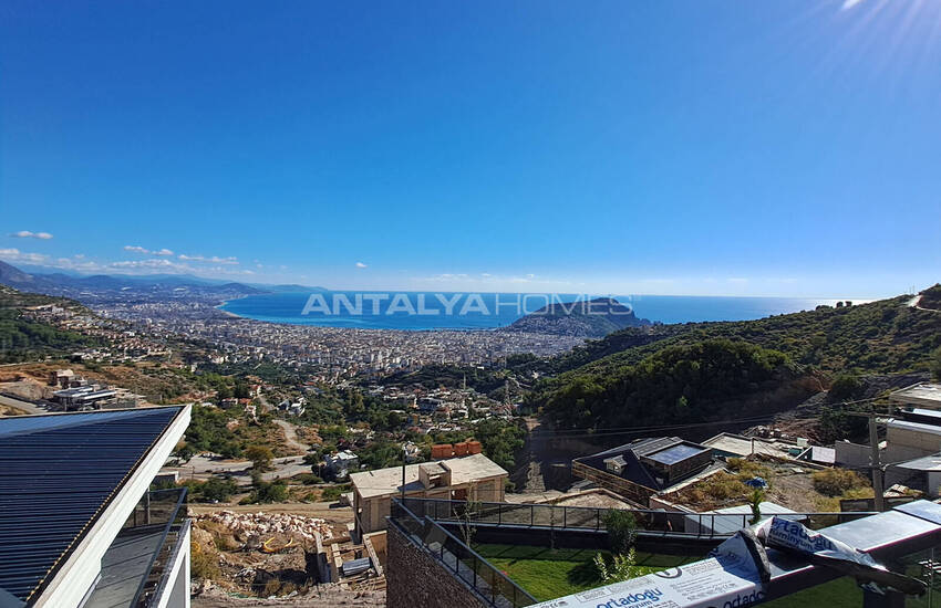 ملک با دید دریا با استخر و باغ خصوصی در آلانیا 36