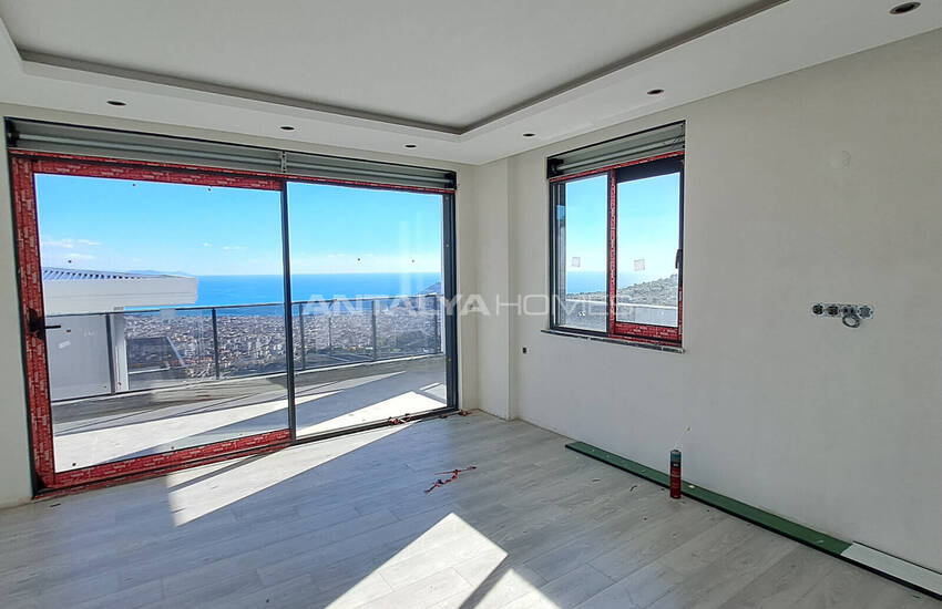 ملک با دید دریا با استخر و باغ خصوصی در آلانیا 39