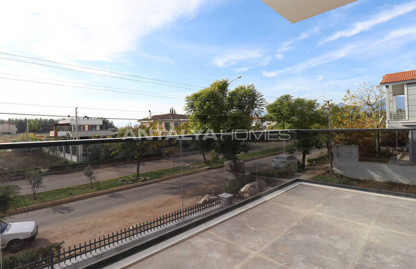 Stylish House with a Pool and Garden in Antalya Döşemealtı 14