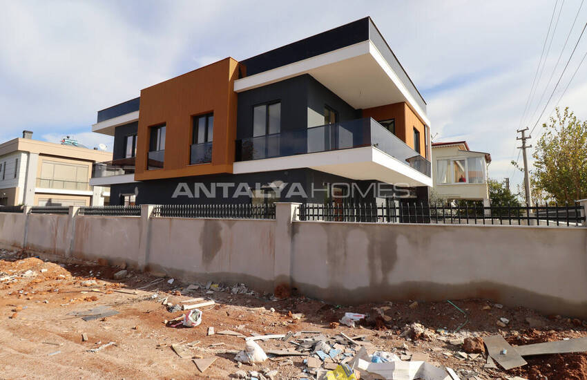 Stylish House with a Pool and Garden in Antalya Döşemealtı 20