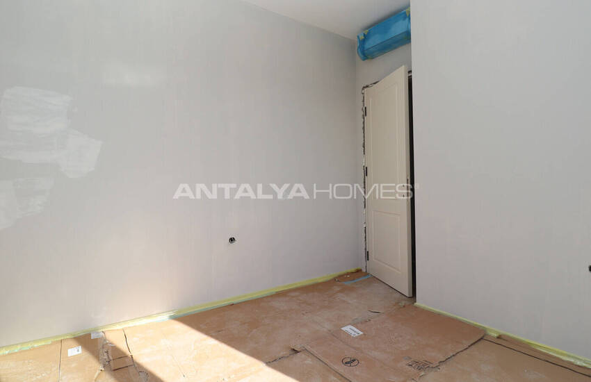 Stylish House with a Pool and Garden in Antalya Döşemealtı 12