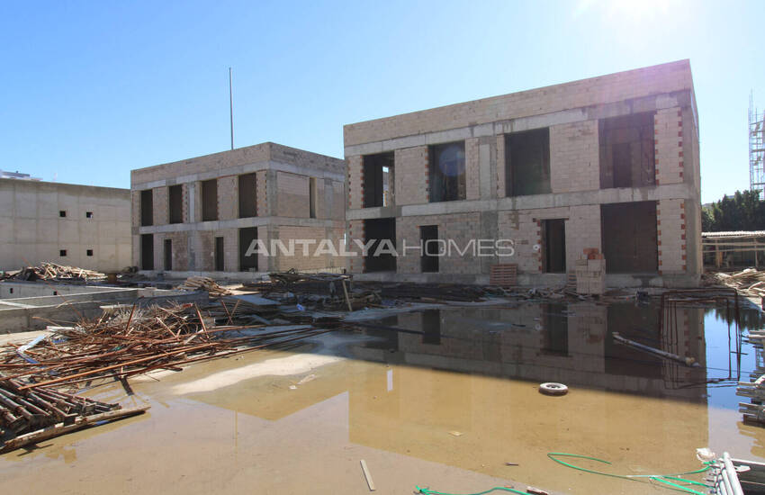 Huizen Met Prive Zwembad Aan De Hoofdweg In Antalya Altıntaş 42