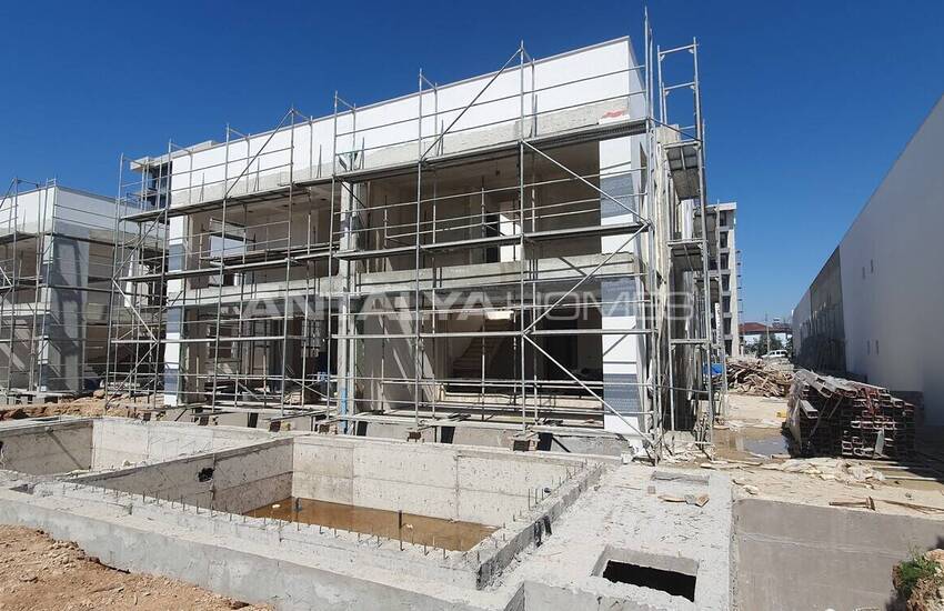 Huizen Met Prive Zwembad Aan De Hoofdweg In Antalya Altıntaş 44