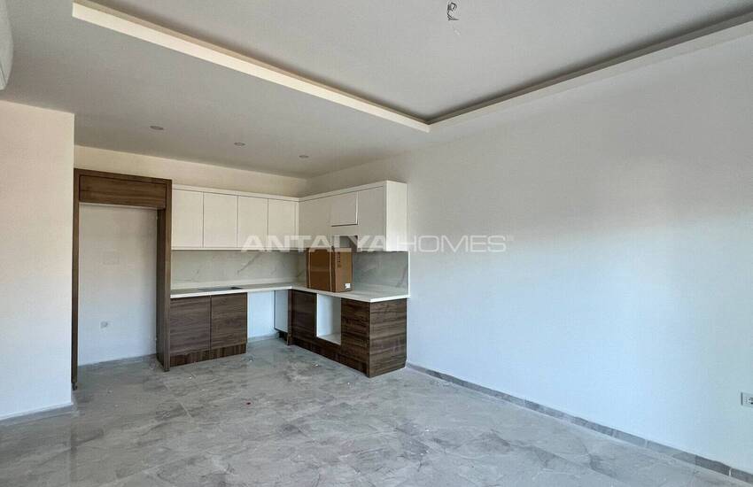Alanya Avsallar'da Sahile Yakın Şık Tasarımlı Daire 13