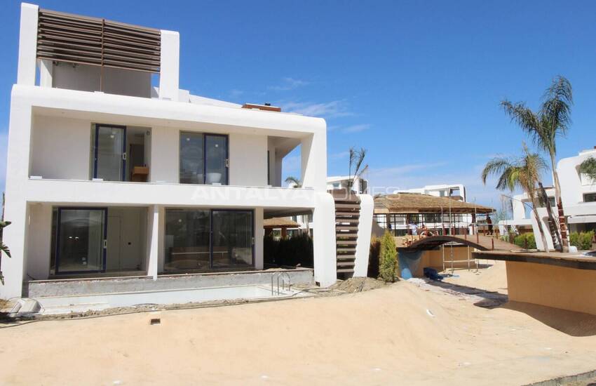 Investment Houses Near the Golf Courses in Belek Antalya 54
