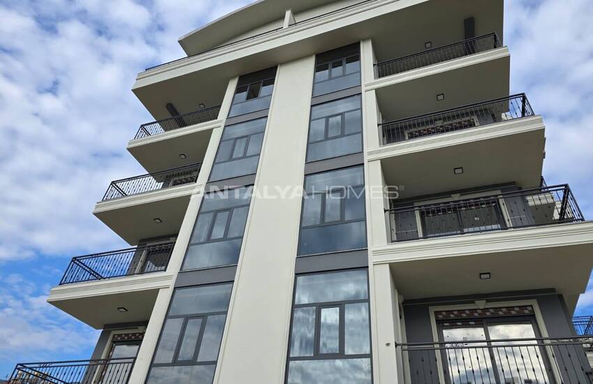 Flats in a Complex with Natural Environment in Alanya Oba 22