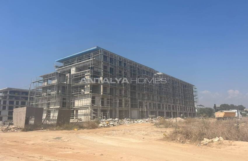 Stylish Flats in a Complex Near Airport in Kepez Antalya 19