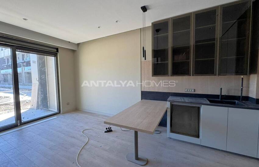 Квартиры в пятизвездочном концептуальном проекте в Коньяалты 19