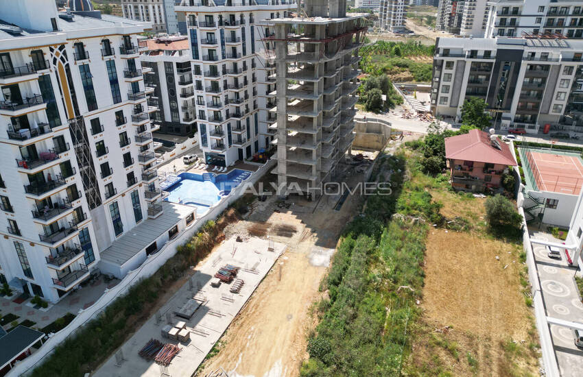 Properties in a Complex with Pool in Alanya Mahmutlar 21