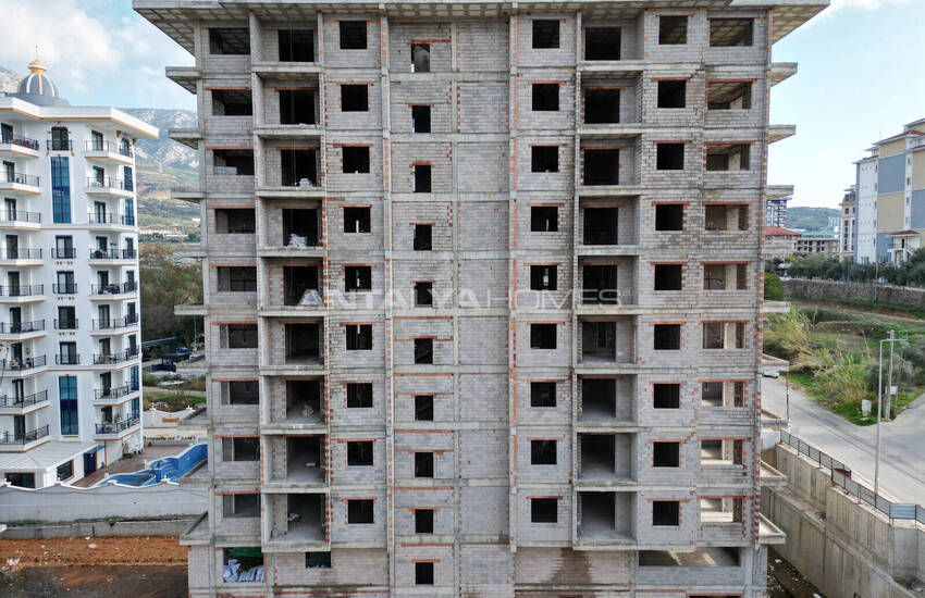 املاک در یک مجتمع با استخر در آلانیا محمودلار 21