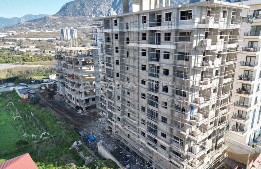 Alanya Mahmutlar'da Havuzlu Site İçinde Satılık Gayrimenkuller 25