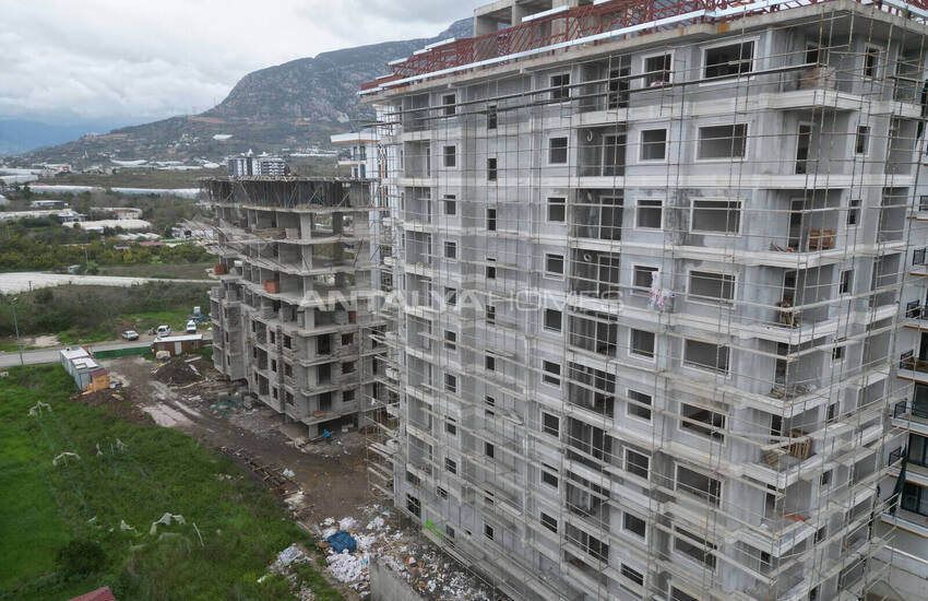 Properties in a Complex with Pool in Alanya Mahmutlar 20