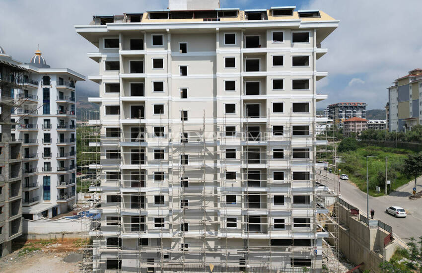 Properties in a Complex with Pool in Alanya Mahmutlar 20