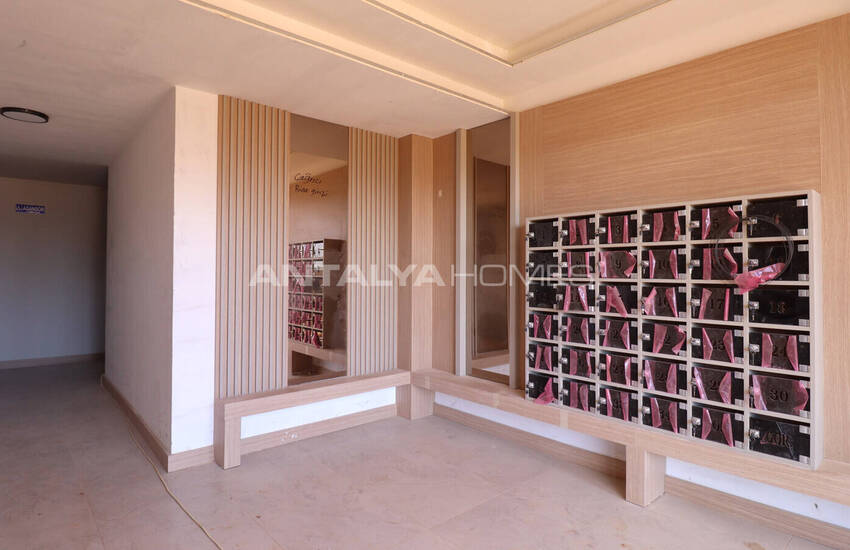 Flats with Private Gardens and Balconies in Aksu Antalya 8