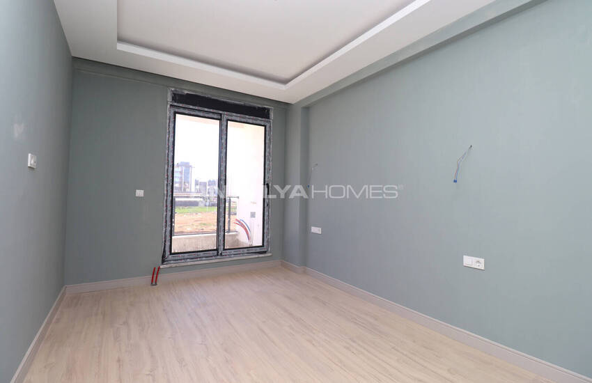 Flats with Private Gardens and Balconies in Aksu Antalya 11