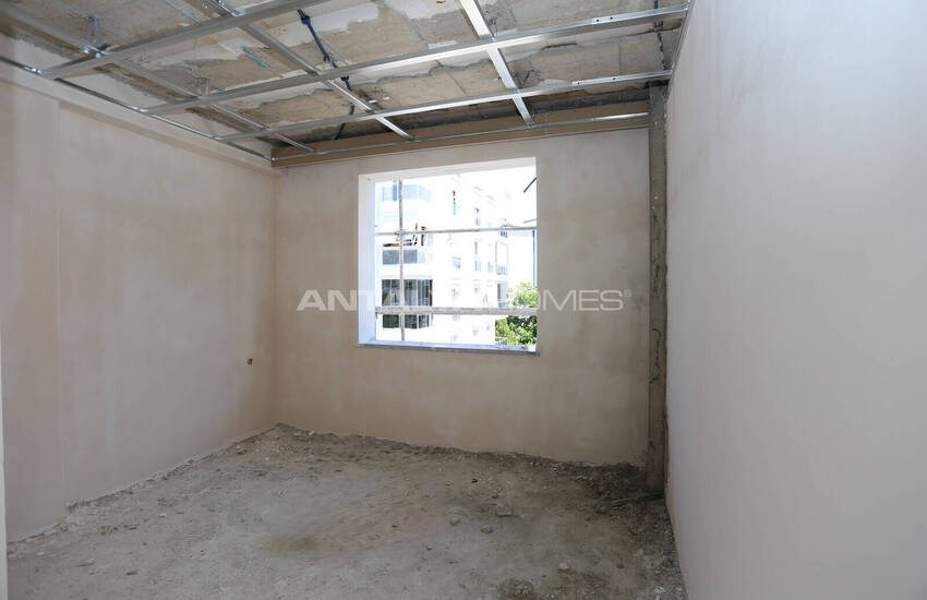 Mountain-view Flats in a Complex with Pool in Konyaalti Antalya 41