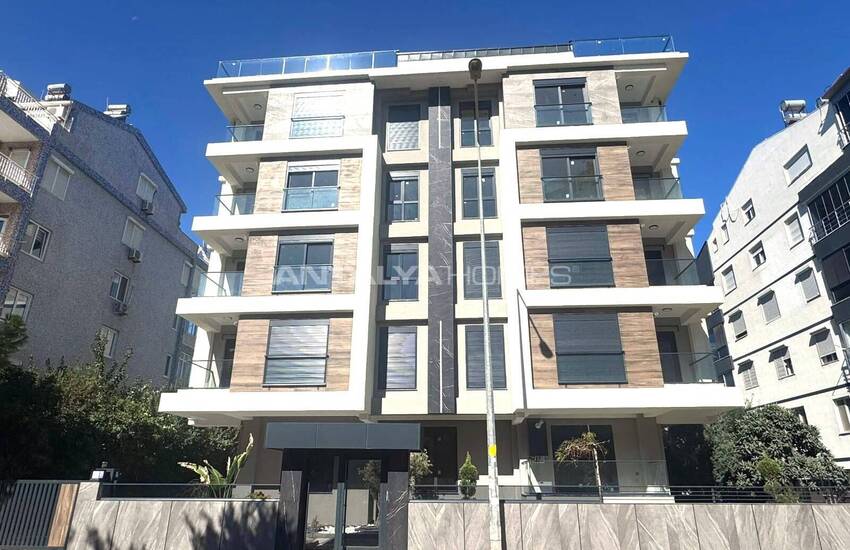 Flats in a Complex with Pool and Parking in Antalya Konyaalti 19