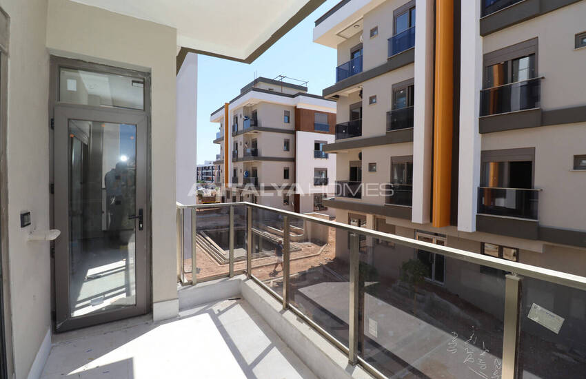 Appartements En Complexe Avec Piscine Et Parking À Kepez Antalya 55