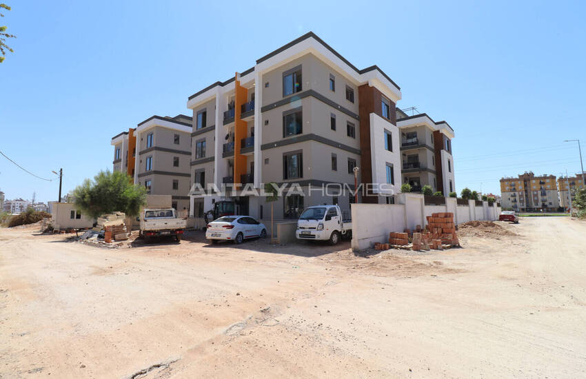 Appartements En Complexe Avec Piscine Et Parking À Kepez Antalya 38