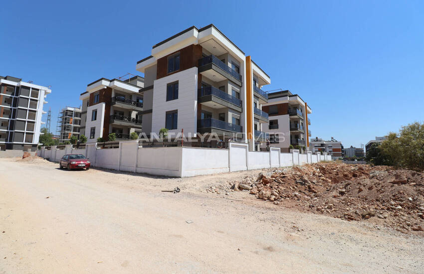 Appartements En Complexe Avec Piscine Et Parking À Kepez Antalya 40