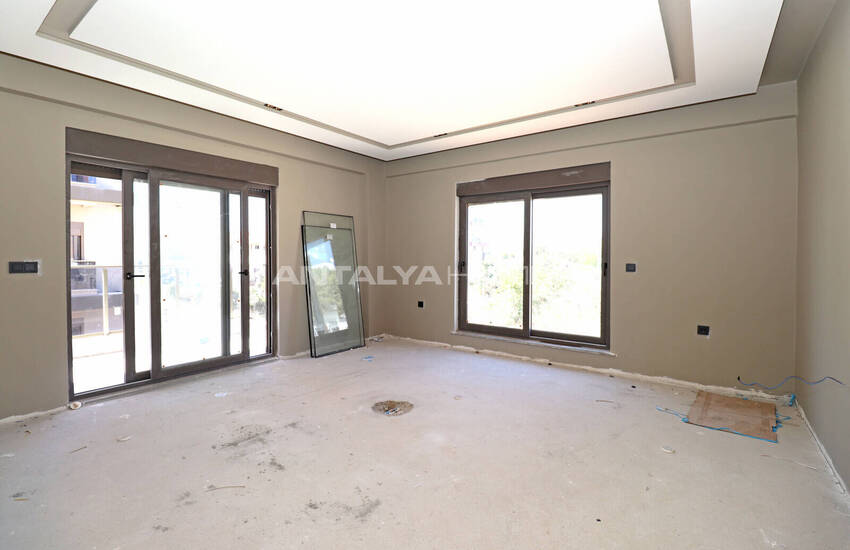 Appartements En Complexe Avec Piscine Et Parking À Kepez Antalya 44